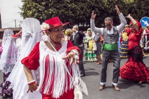 El desfile ecuestre toma el Real de Torrevieja