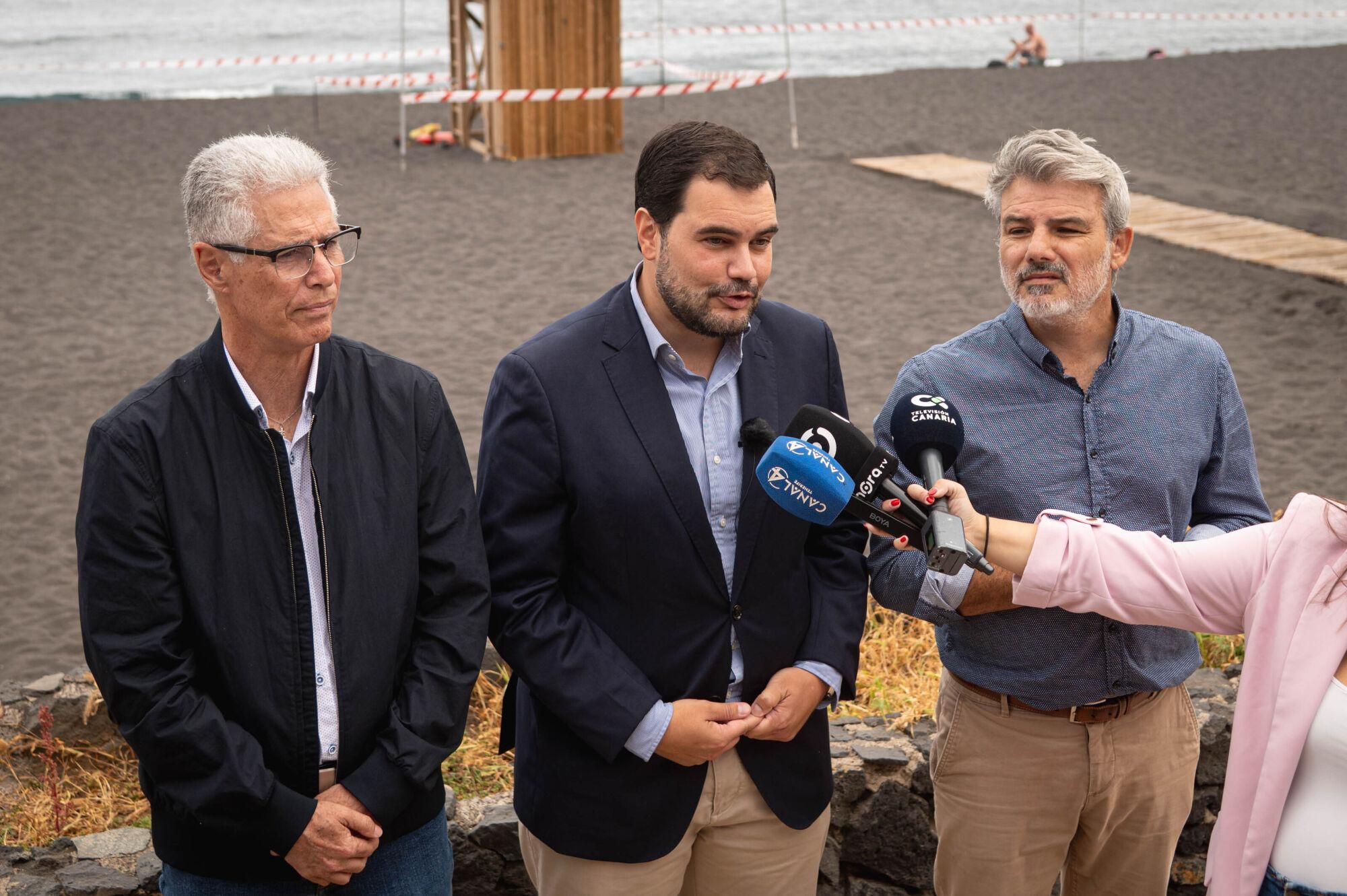 Reapertura de Playa Jardín tras un año cerrada por la mala calidad del agua. 