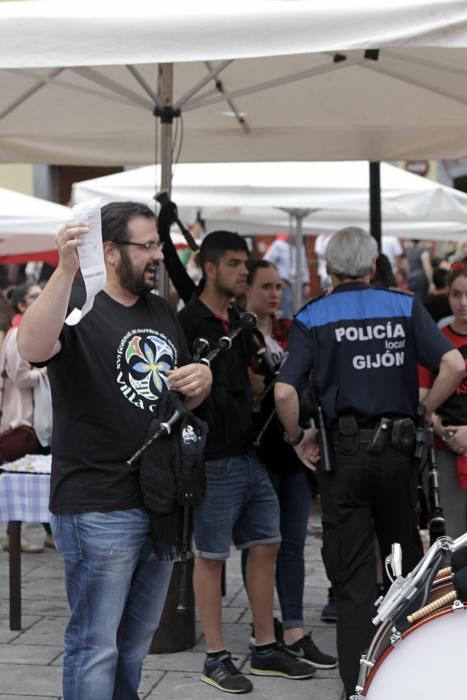 Componentes de la Banda de Gaitas Villa de Xixón