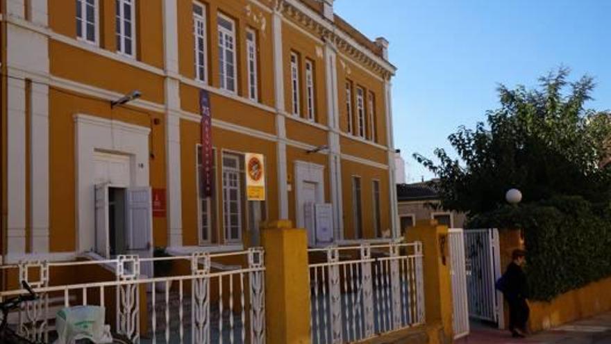 El PSOE de Villena pide la cesión del Centro de Mayores al Consell