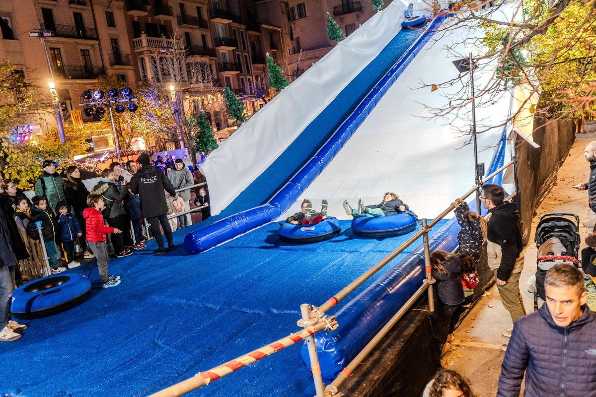 Baixant pel tobogan gegant