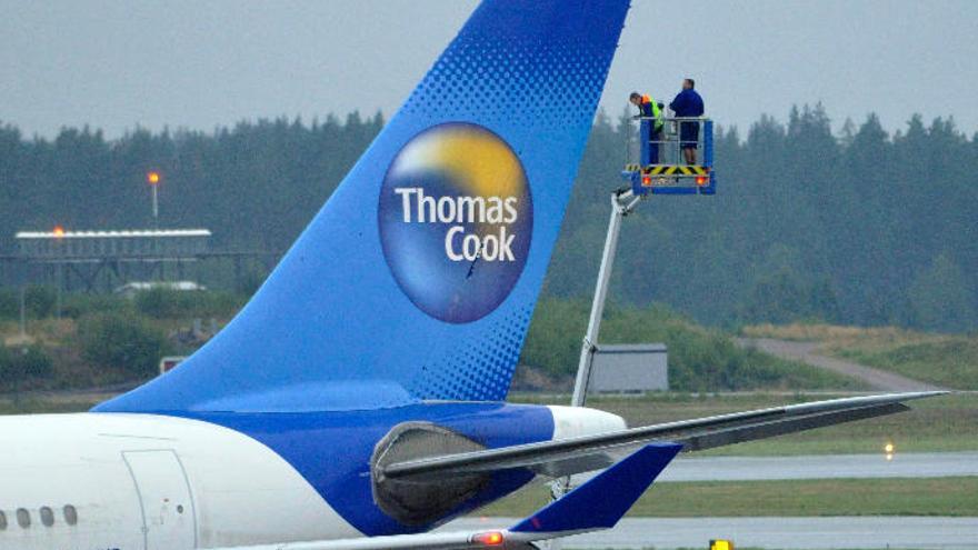 Un Airbus 330 de la división aeronáutica de Thomas Cook.