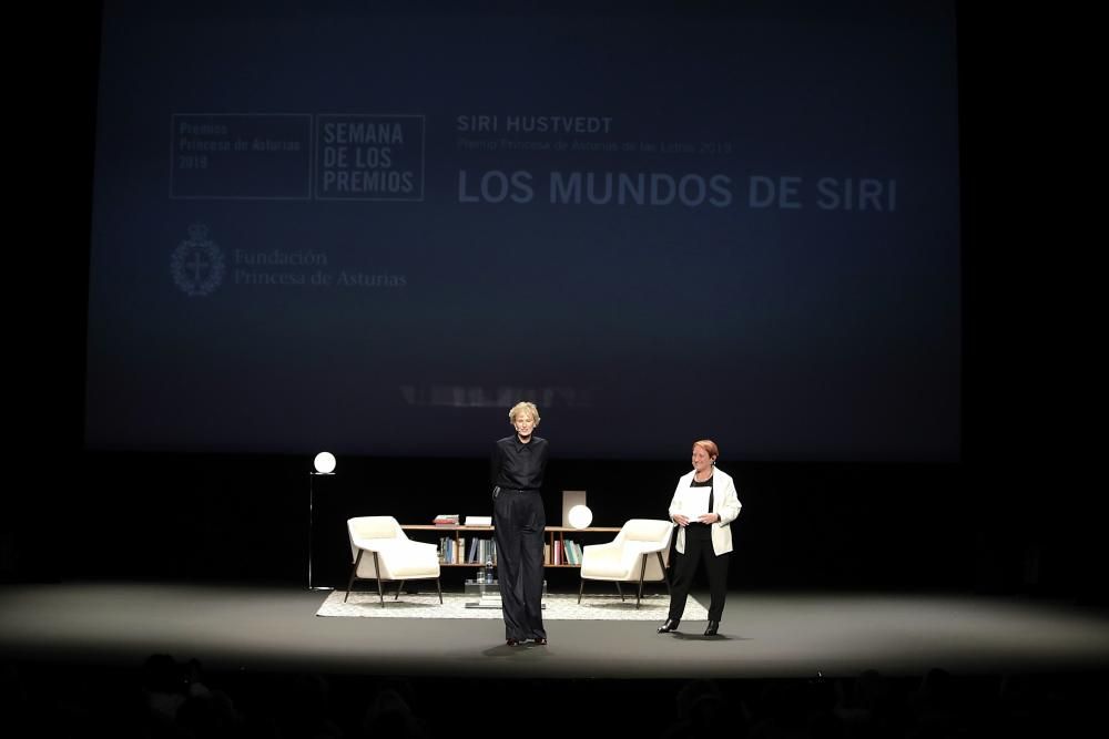 "Los mundos de Siri" en el Jovellanos