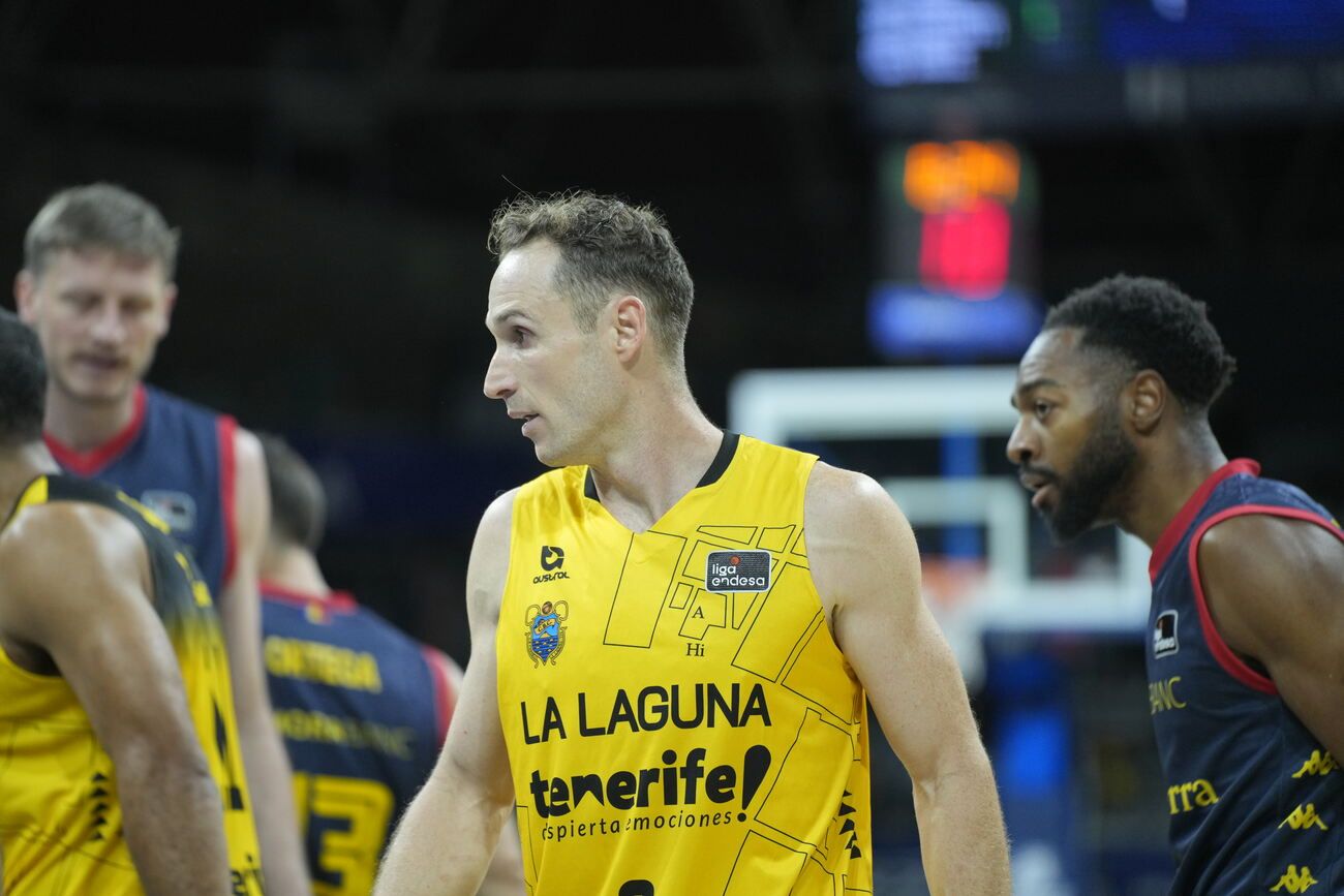 El partido Morabanc Andorra-CB Canarias, en imágenes