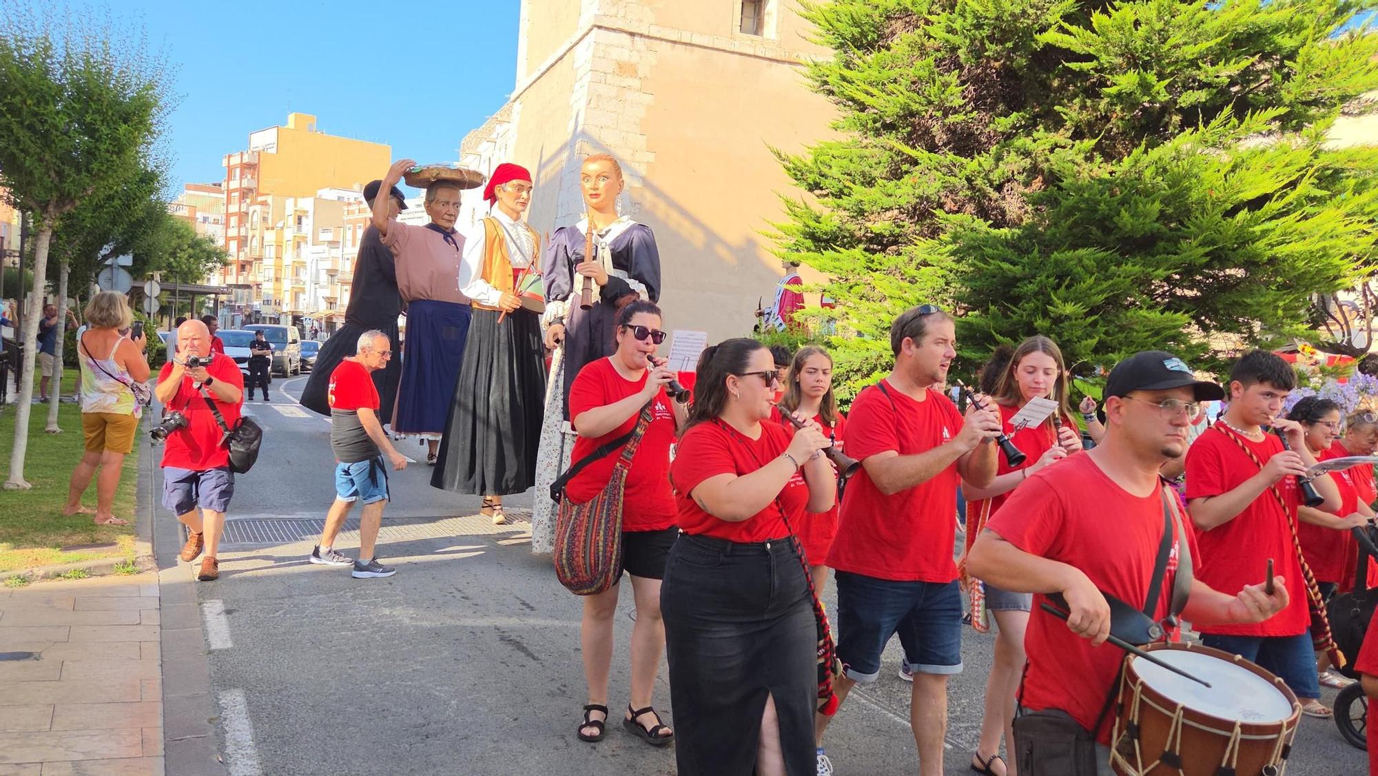 Les imatges de la trobada de nanos i gegants de Vinaròs