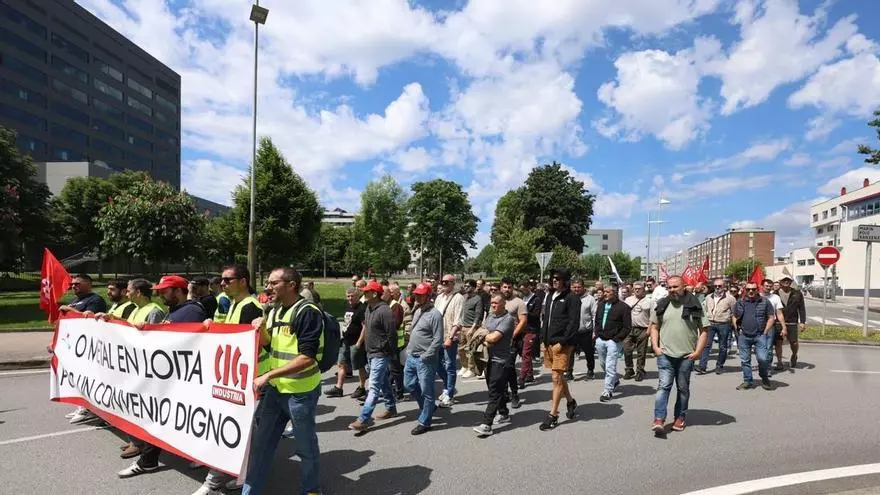 El conflicto del metal apaga la actividad en fábricas y talleres de la comarca de Pontevedra