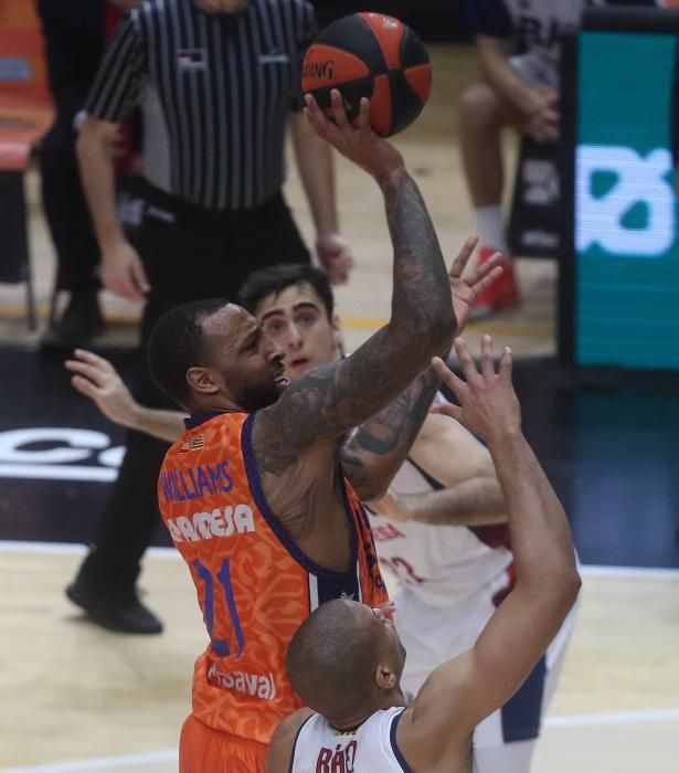 Valencia Basket Club - Baxi Manresa