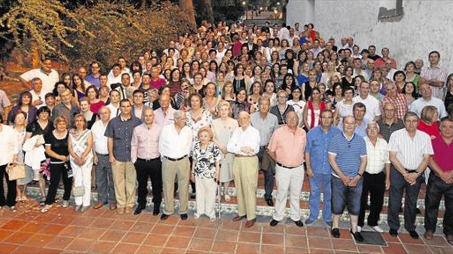 MULTITUDINARIA FIESTA DEL CEIP GIMENO BARÓN