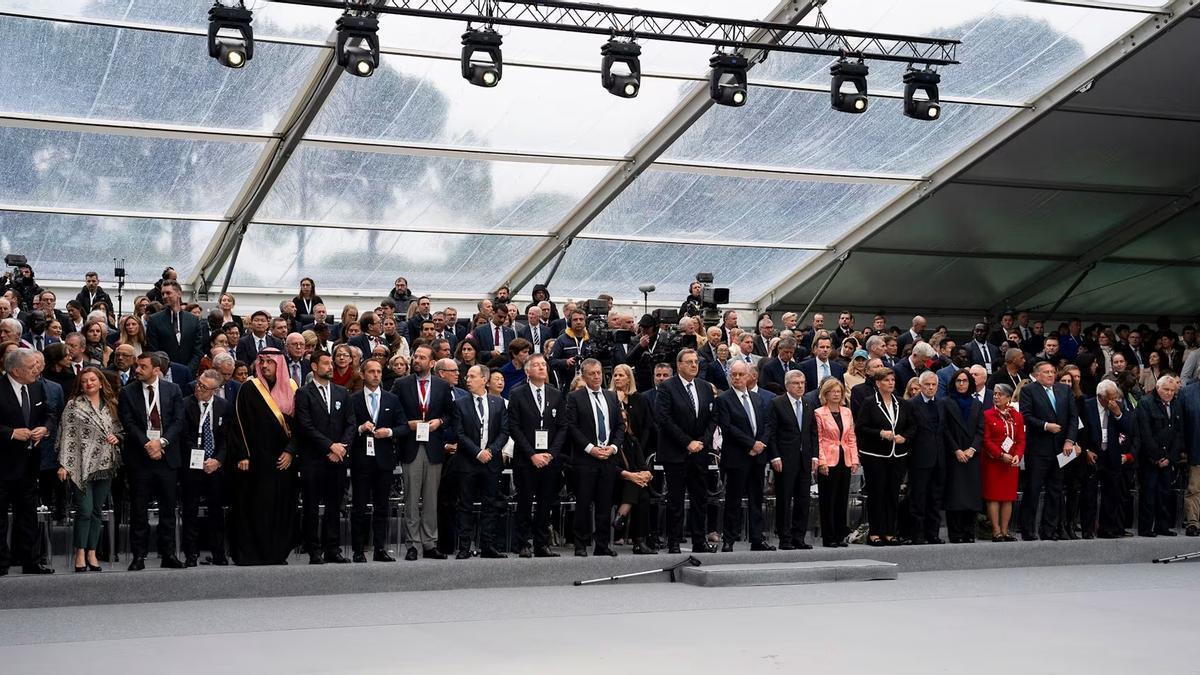 Los miembros del COI, en la 144ª sesión.