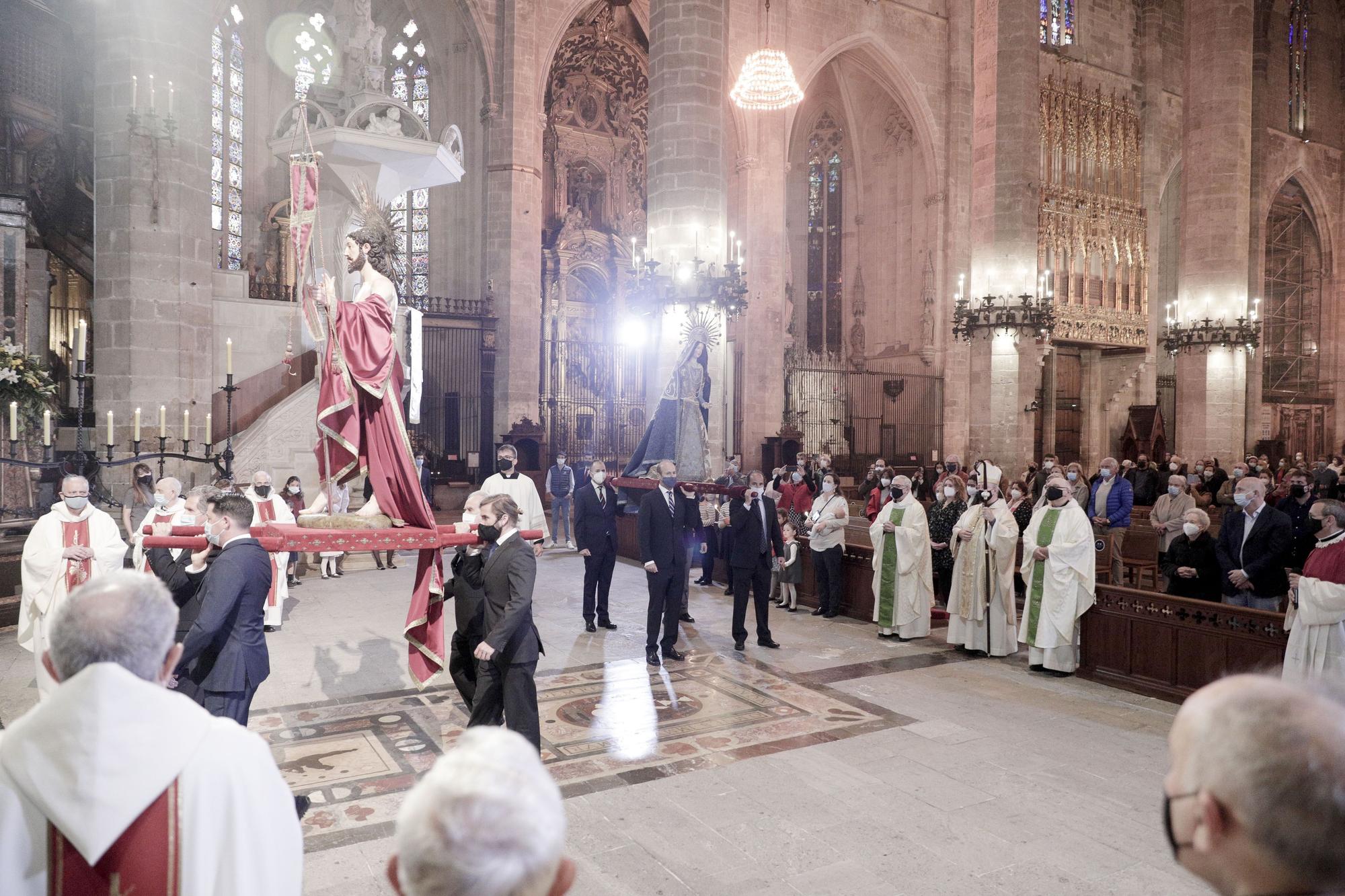 El obispo Taltavull preside la Misa de Pascua en la Catedral