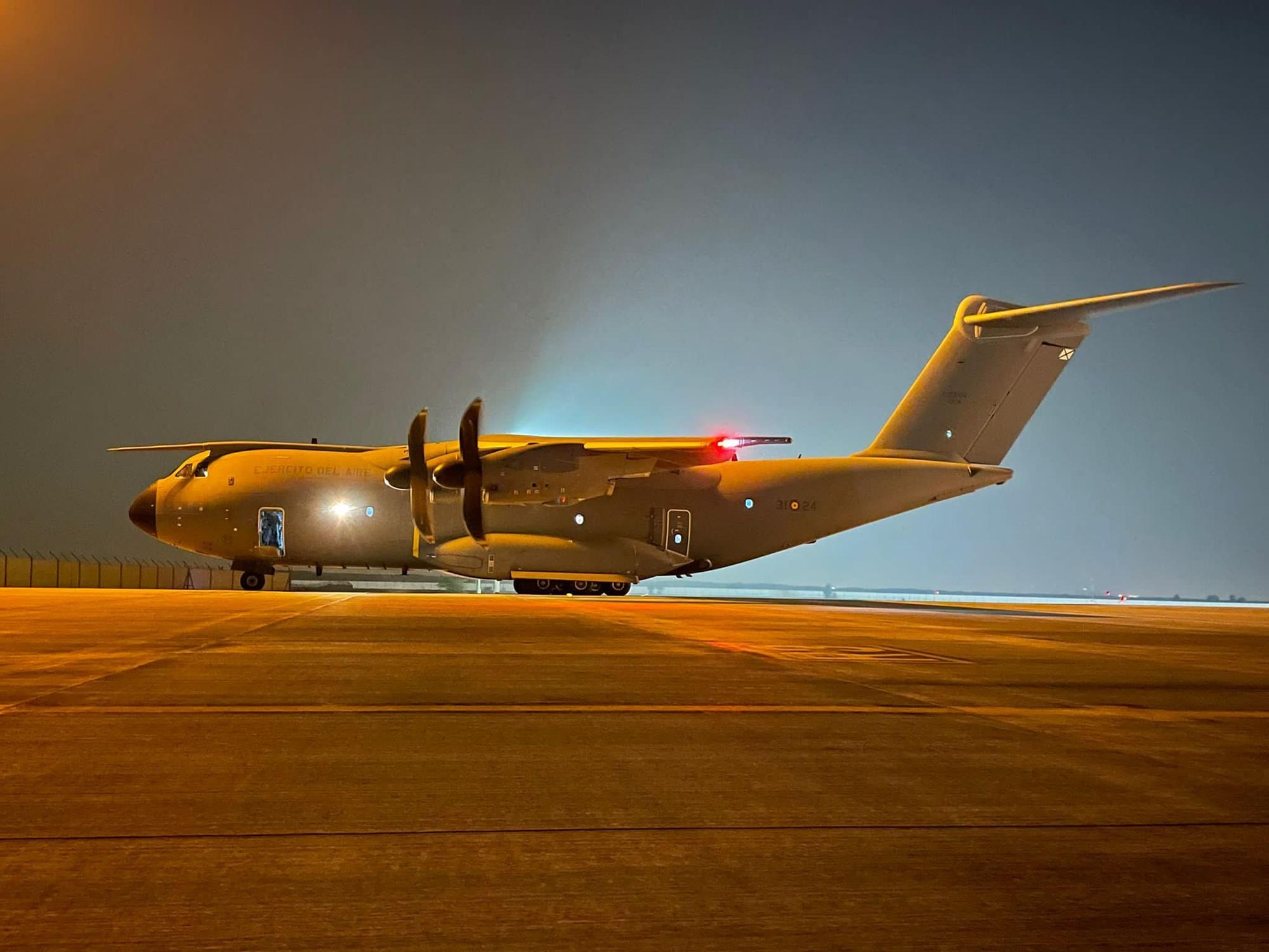 FOTOGALERÍA | La evacuación de Afganistán desde los ojos de Roberto Moya y Javier Ferrer, dos militares de la Base Aérea de Zaragoza