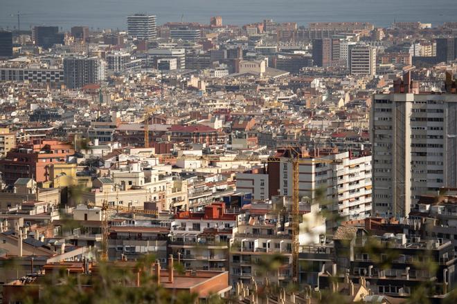 L'escalada del conflicte a l'Iran dispara un 479% la demanda de lloguer temporal a Barcelona entre usuaris de l'Orient Pròxim