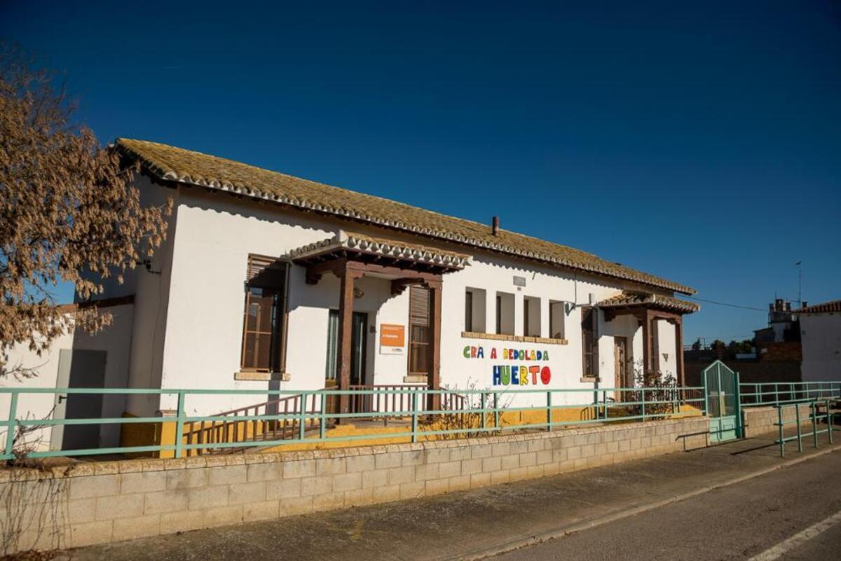 Un edificio de Huerto, en Huesca