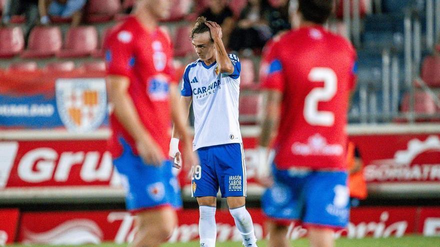 El juvenil Berdejo, de 16 años, debuta con el Real Zaragoza junto al medio Álvaro Palacio