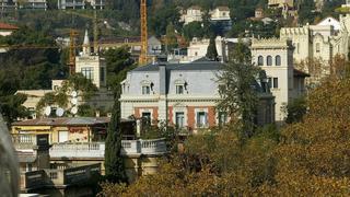 ¿Cuáles son los barrios más ricos? Vallvidrera-Tibidabo en Catalunya y La Moraleja en Madrid, de récord