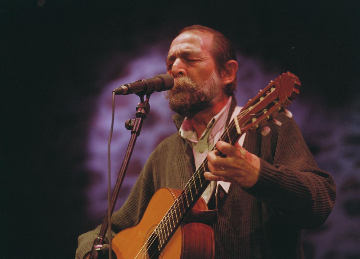 Homenatge a Pablo Guerrero, abans que ens en descuidem