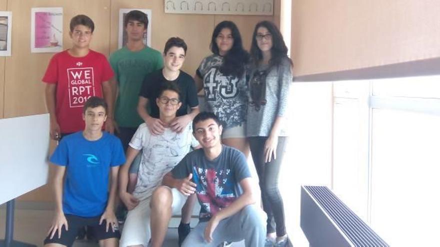 Alumnos del grupo ARA de 4º de ESO del IES Rascanya.