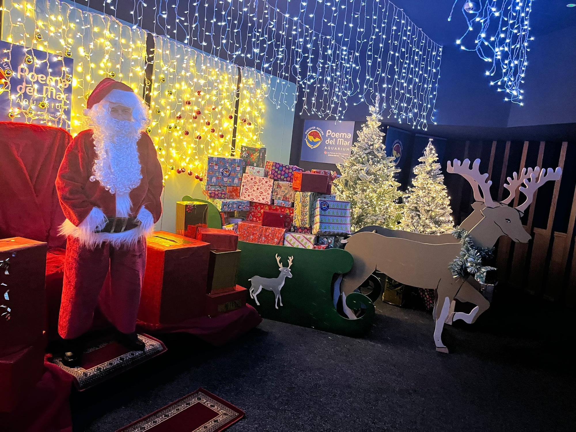 La navidad llega a Poema del Mar