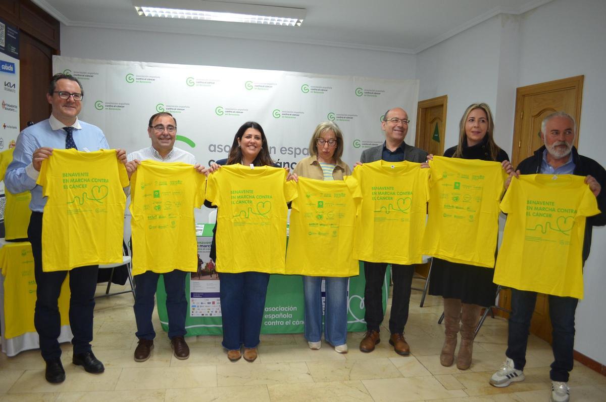 Presentación de la Maroma Solidaria contra el cáncer, en Benavente.