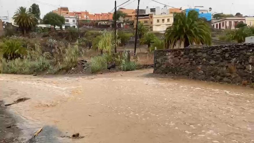 El barranco del Pintor rezuma agua