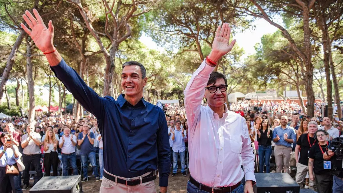 Sánchez promete "todos los recursos" para Ceuta y censura la "oposición destructiva" de Feijóo y Abascal