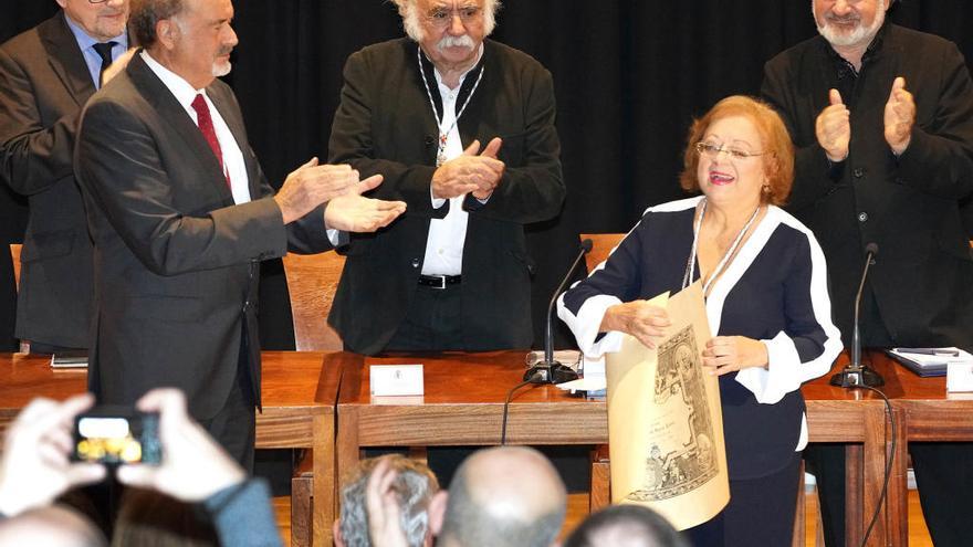 Un momento del ingreso de Rodero en la Real Academia Galega de Belas Artes.