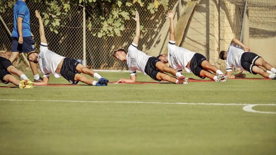 Los blanquiazules partieron
ayer hacia Ponferrada
tras el entreno. málagacf