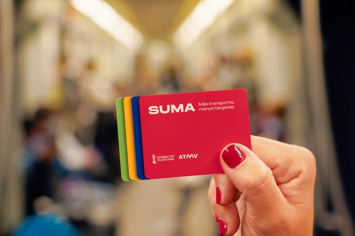 SUMA integra los títulos de transporte valencianos en una misma tarjeta y precio.