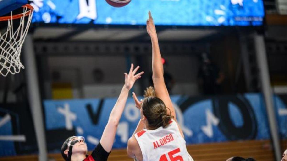 En el Mundial U17 Femenino, el MVP en el partido de España ante México fue para una de las cuatro jugadoras taronja convocadas, Amelia Alonso,