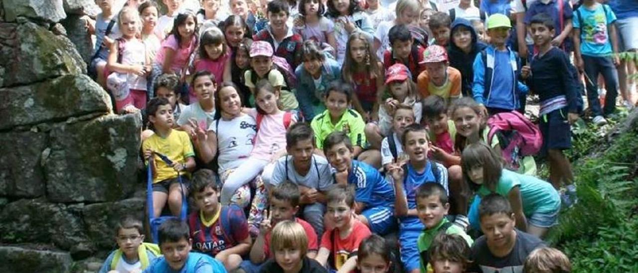 Participantes en una ludoteca de verano. // FdV