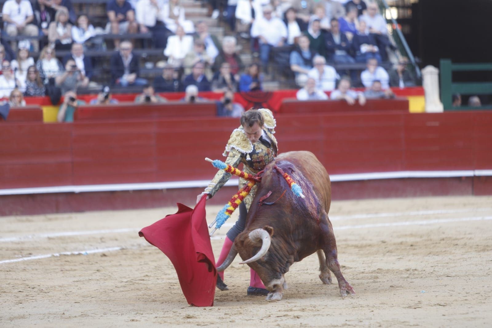 Así ha sido la primera corrida de toros de la Feria de Fallas