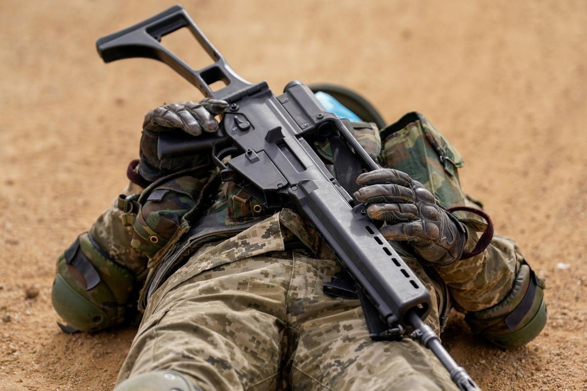 El Ejército de Tierra entrena a militares ucranianos en la Academia de Infantería de Toledo