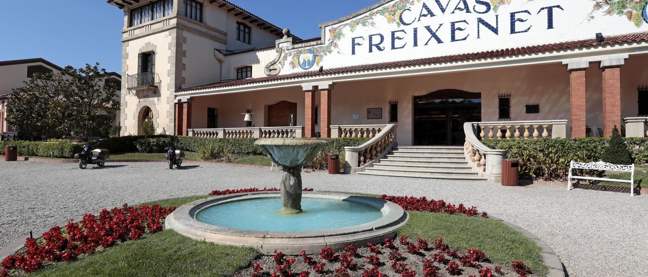 Freixenet anuncia un ERTE que afectará a 615 trabajadores