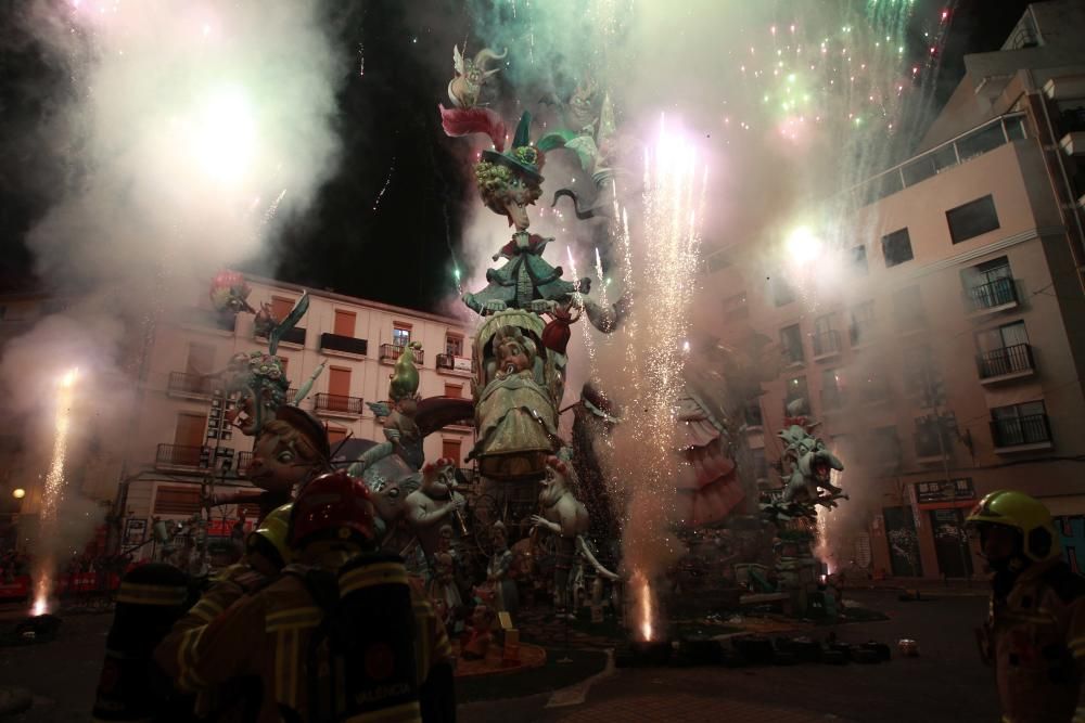 Cremà de la falla Convento Jerusalén