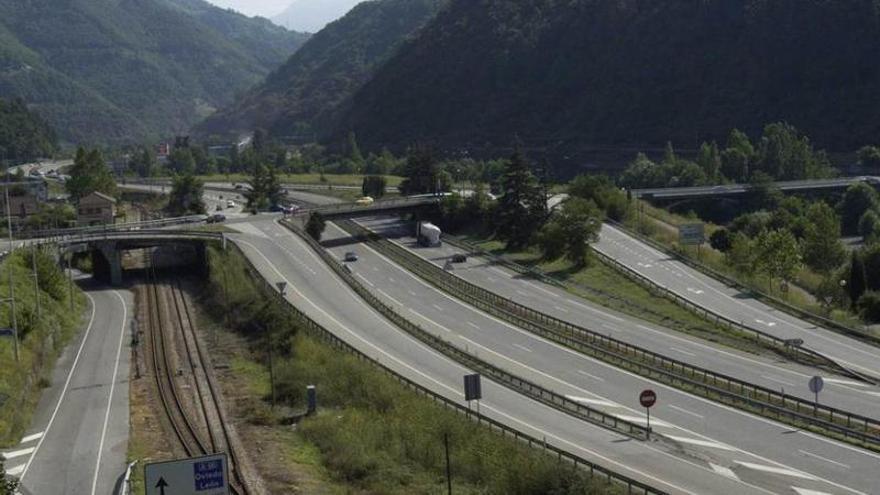 IU de Aller exige la mejora del enlace de Ujo desde la autovía al concejo