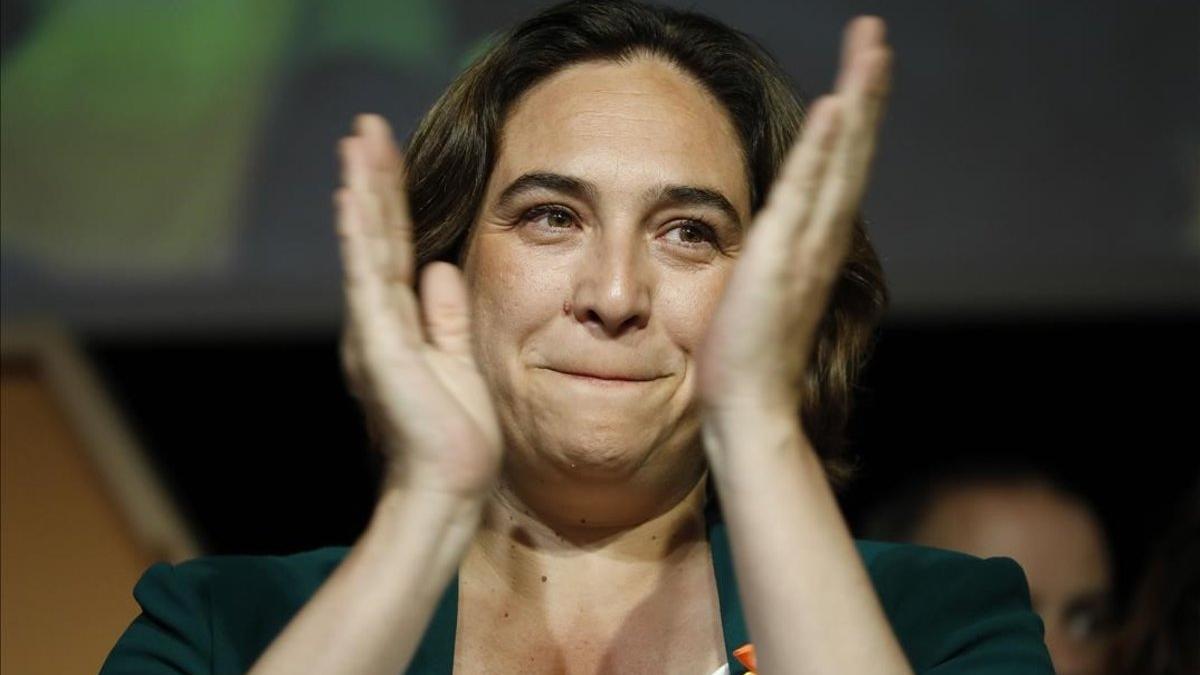 Ada Colau, durante la noche electoral del 26-M