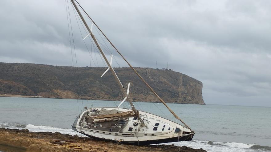 Y le dieron las diez y las once....y las doce campanadas al 'Bau bau'
