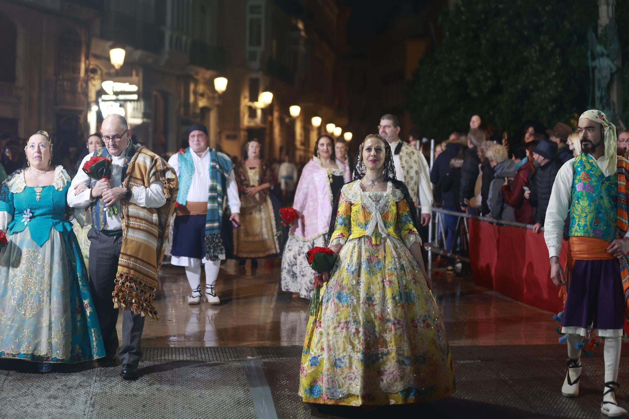 Búscate en la Ofrenda por la calle Quart (entre 22.00 y 23.00 horas)