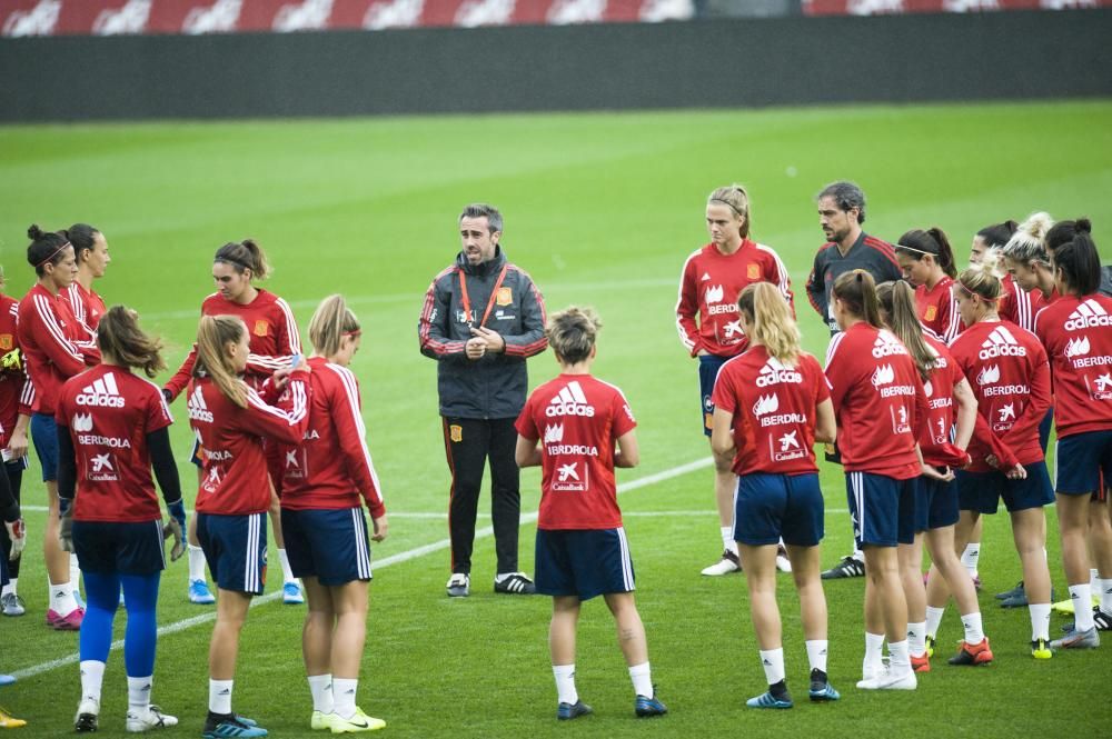 La selección femenina, lista para jugar en Riazor