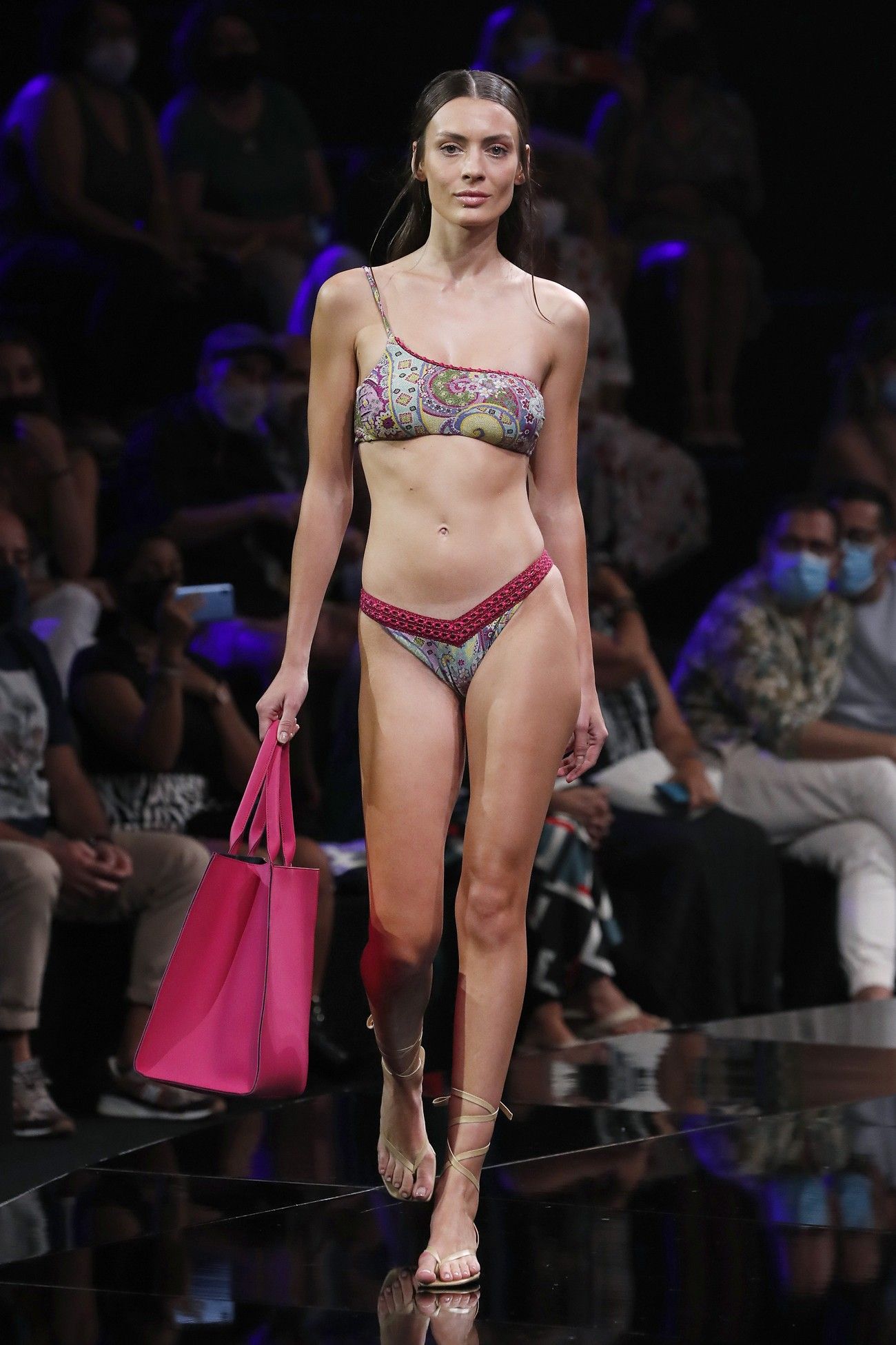 Desfile de Miss Bikini en la Gran Canaria Swim Week 2021 (2ª jornada)