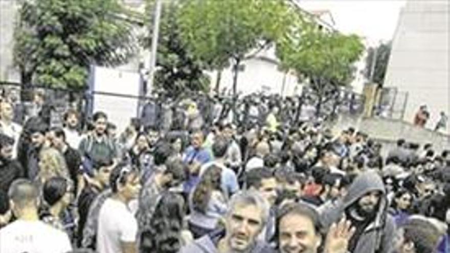 CCOO y CNT critican las condiciones de trabajo de figurantes en Cáceres