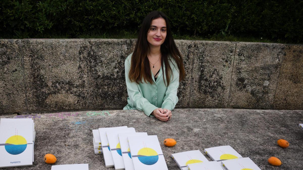 A escritora e guía de museo Sica Romero