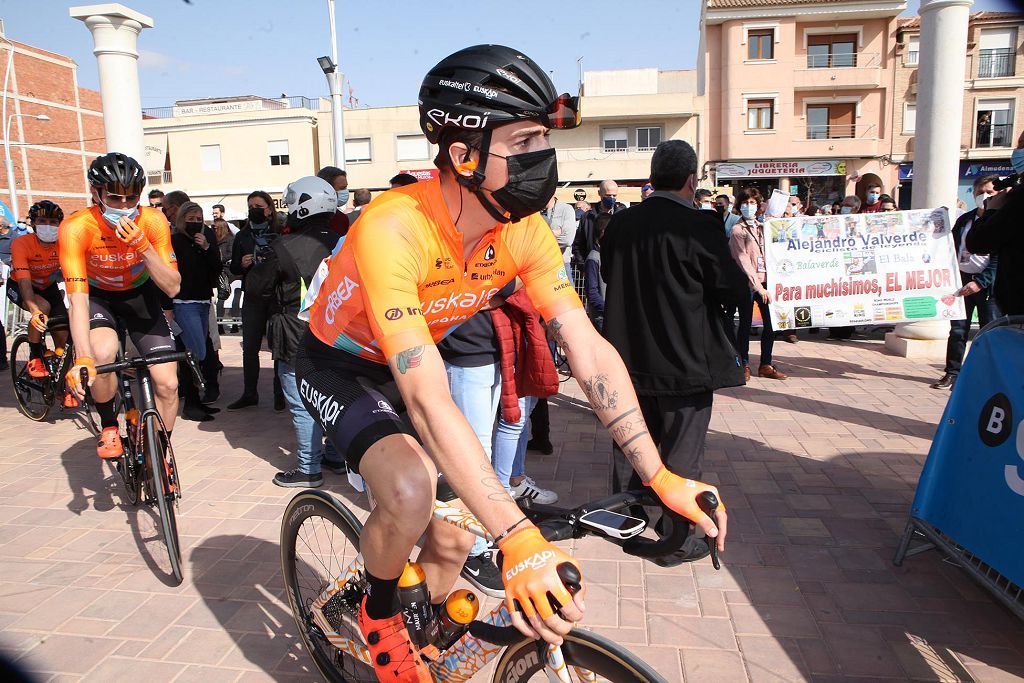 Así ha sido la salida de la Vuelta a Murcia en Fortuna