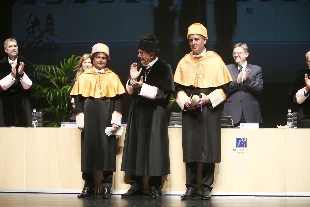 Jordi Garcés, investido doctor honoris causa por la UJI