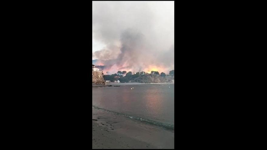 L&#039;avanç de l&#039;incendi forestal aquest dissabte al matí des de Colera