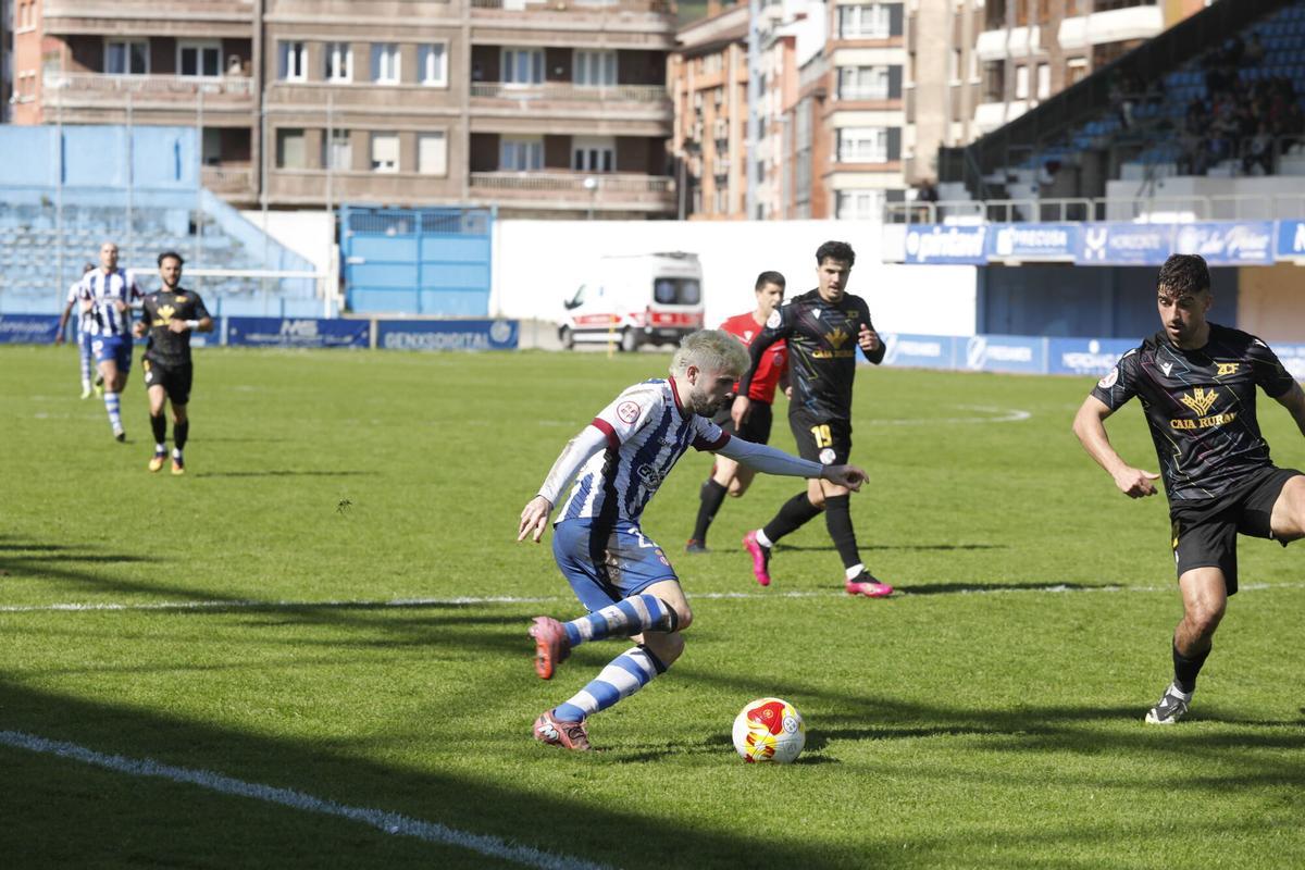 EN IMÁGENES: El partido entre el Real Avilés y el Zamora