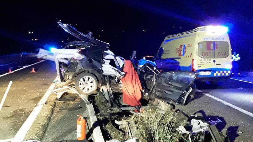 Mueren dos jóvenes tras un accidente con un jabalí en la Ribeira Sacra