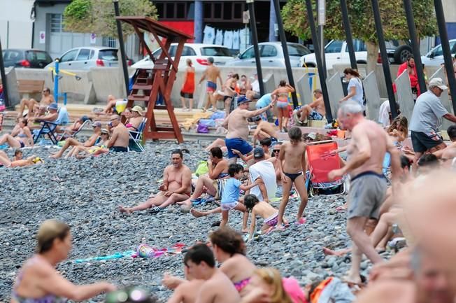 Sabado de calor desde la Playa de Arinaga a ...