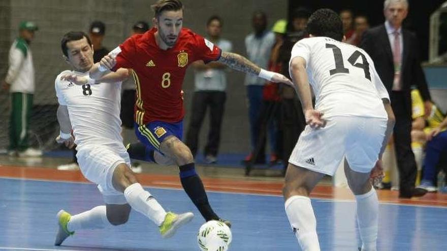 Mario Rivllos, en el partido contra Kazajstán.