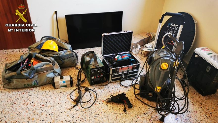 Detienen por robos en Caldas de Reis a un hombre que buscaban por una agresión sexual